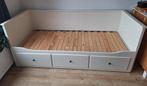 IKEA bedbank met 3 lades wit, Huis en Inrichting, Slaapkamer | Bedden, Ophalen, Eenpersoons, Wit, Zo goed als nieuw