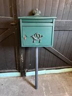 Brabantia brievenbus (groen), Tuin en Terras, Brievenbussen, Ophalen, Zo goed als nieuw, Staal, Staande brievenbus