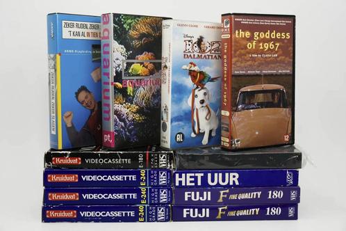 Herbeleef het verleden: 12 VHS banden voor uren kijkplezier, Cd's en Dvd's, VHS | Film, Gebruikt, Alle leeftijden, Ophalen of Verzenden
