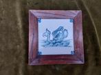 Antieke tegel in eiken lijst met zeemeermin., Antiek en Kunst, Antiek | Wandborden en Tegels, Verzenden