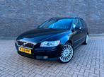 Volvo V50 2.5 T5 220PK Clima Stoelverw. Nieuwe APK 02-2027, 700 kg, 11 km/l, Geïmporteerd, 1500 kg
