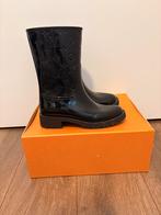 Louis Vuitton Laarzen - Zo goed als nieuw!, Kleding | Dames, Schoenen, Zwart, Lage of Enkellaarzen, Ophalen of Verzenden, Zo goed als nieuw