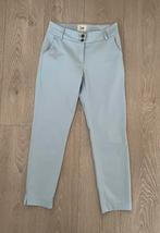 Broek Chino Isay maat 34, Kleding | Dames, Isay, Blauw, Ophalen of Verzenden, Zo goed als nieuw