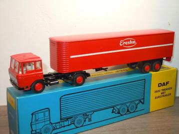 Daf 2600 met Eurotrailer Ereska - Lion Car 36 Holland 1:50 beschikbaar voor biedingen