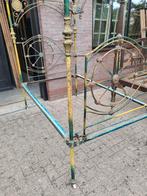 Vintage metalen bed ombouw, Antiek en Kunst, Ophalen of Verzenden