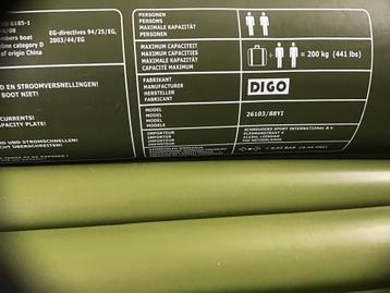 Opblaas rubber boot beschikbaar voor biedingen