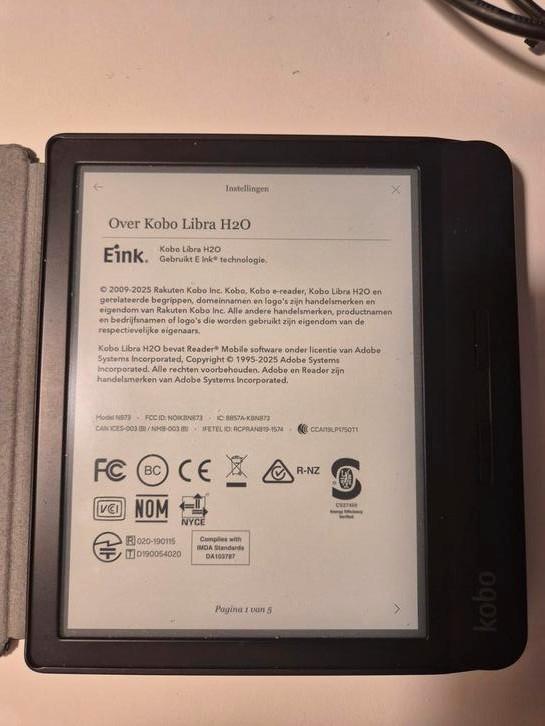 Kobo Libra H2O e-reader 8GB– incl. sleepcover en kabel, Computers en Software, E-readers, Ophalen of Verzenden