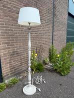 Staande vloerlamp h140cm beige, Ophalen of Verzenden, Zo goed als nieuw, 150 tot 200 cm