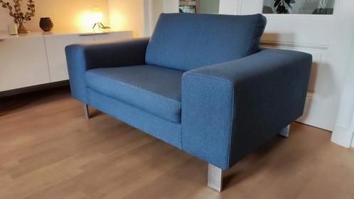 Loveseat bank Pode (Leolux), nieuw gestoffeerd, Huis en Inrichting, Banken | Sofa's en Chaises Longues, Zo goed als nieuw, Tweepersoons