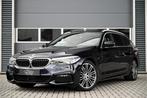 BMW 5 Serie Touring 540i xDrive M-SPORT / PANO / HARMAN KARD, Auto's, BMW, Automaat, Gebruikt, Euro 6, 2000 kg