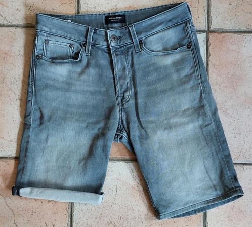 Grijze Jack&Jones Regular maat S korte broek skater jeans, Kleding | Heren, Spijkerbroeken en Jeans, Zo goed als nieuw, W32 (confectie 46) of kleiner
