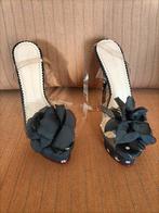 Leuke schoenen van Charlotte olympia., Ophalen of Verzenden, Zo goed als nieuw, Zwart