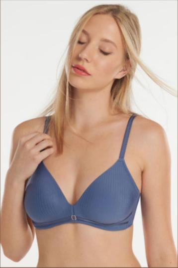 Te koop 30% korting Laura V-neck wireless bh in blauw beschikbaar voor biedingen