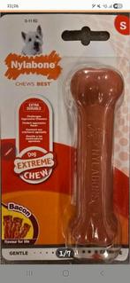 ONGEBRUIKT* NYLABONE S PUPPY - BACON - 5,- EUR VASTE PRIJS, Ophalen of Verzenden, Zo goed als nieuw