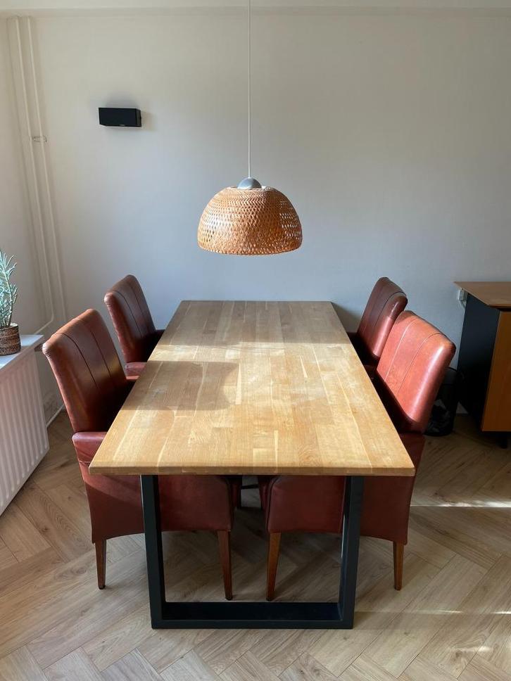 Te koop: eethoek met eikenhouten tafel en 4 leren eetstoelen, Huis en Inrichting, Tafels | Eettafels, Gebruikt, 50 tot 100 cm