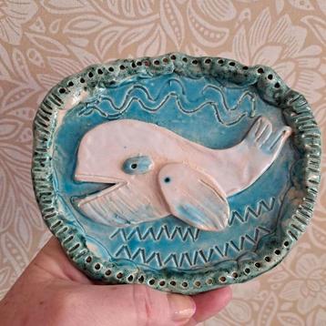 Studio keramiek walvis wanddecoratie  beschikbaar voor biedingen