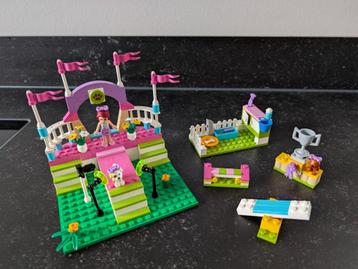 Diverse (kleine) Lego friends sets. Bij voorkeur in 1 koop beschikbaar voor biedingen