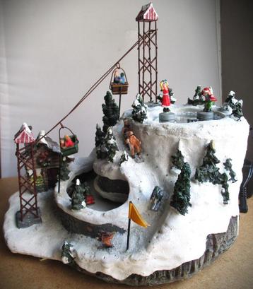 Kerstdorp~Lema ?~Skipiste~Kabelbaan~Schaatsers~werkend te zi beschikbaar voor biedingen