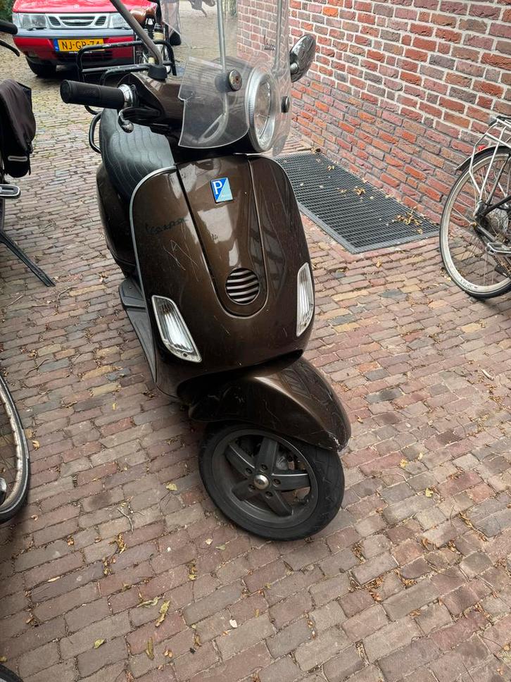 Vespa LX 80cc - Malossi, goede banden, Fietsen en Brommers, Scooters | Yamaha, Gebruikt, Overige modellen, Maximaal 25 km/u, Benzine