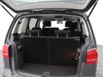 Volkswagen Touran 1.2 TSI Edition BlueMotion 7p. | Navi | Cl, Te koop, Zilver of Grijs, Benzine, 73 €/maand