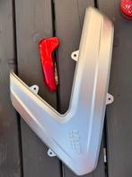 Givi V37 zilveren covers en rode reflectoren, Motoren, Accessoires | Koffers en Tassen, Ophalen of Verzenden, Zo goed als nieuw
