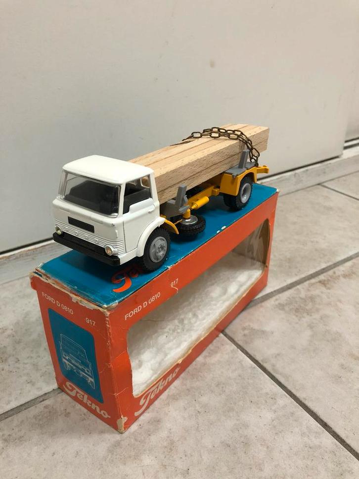 Ford D 0810 tekno nr 917 nieuw, Hobby en Vrije tijd, Modelauto's | 1:50, Zo goed als nieuw, Bus of Vrachtwagen, Ophalen of Verzenden