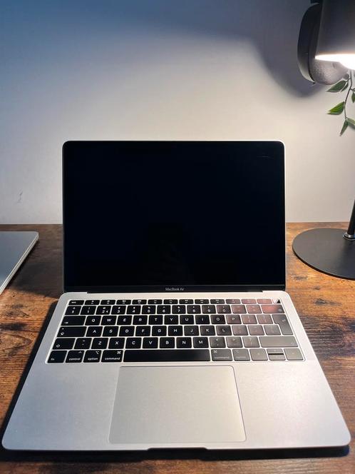Apple Macbook Air 13” 2019 Intel i5 128gb & 8gb, Computers en Software, Apple Macbooks, Gebruikt, MacBook Air, 13 inch, Minder dan 2 Ghz