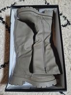 Nieuw mooie stoere lange winterboots kakigroen maat 36, Hoge laarzen, Nieuw, Ophalen of Verzenden, Most Wanted