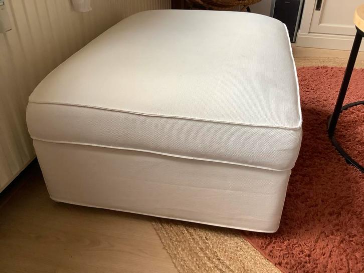IKEA Kivik hocker met opbergruimte, Huis en Inrichting, Banken | Voetenbanken en Poefen, Zo goed als nieuw, 75 tot 100 cm, Rechthoekig