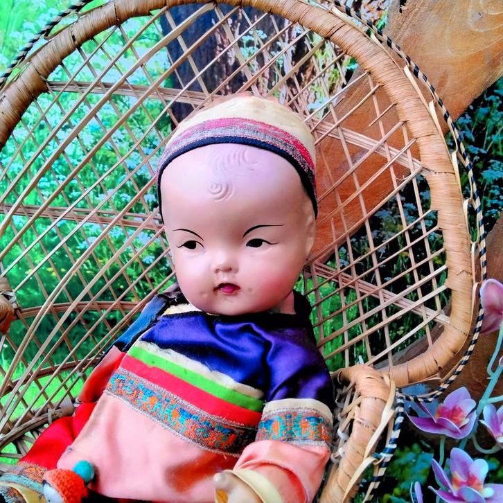 Antiek popje Ming Ming, Verzamelen, Poppen, Gebruikt, Pop, Ophalen of Verzenden