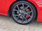 Ford Focus Wagon 2.3 EcoBoost ST-X Automaat 280pk! | Panoram, Stof, Gebruikt, Euro 6, 4 cilinders