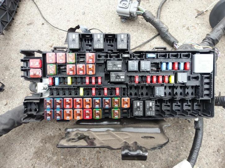 Ford F350 6.7 ltr diesel zekeringkast 2015-2016, Auto-onderdelen, Elektronica en Kabels, Amerikaanse onderdelen, Ford, Ford USA