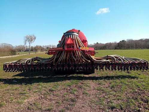 Schuitemaker 8400 graslandbemester, Zakelijke goederen, Agrarisch | Werktuigen, Ophalen