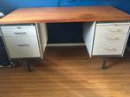 Gispen bureau vintage jaren 60, Huis en Inrichting, Bureaus, Ophalen, Gebruikt