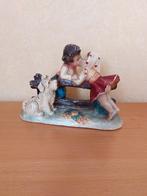 Kinderen met hondje 40/50er jaren beeld., Verzamelen, Beelden en Beeldjes, Ophalen of Verzenden, Zo goed als nieuw, Dier
