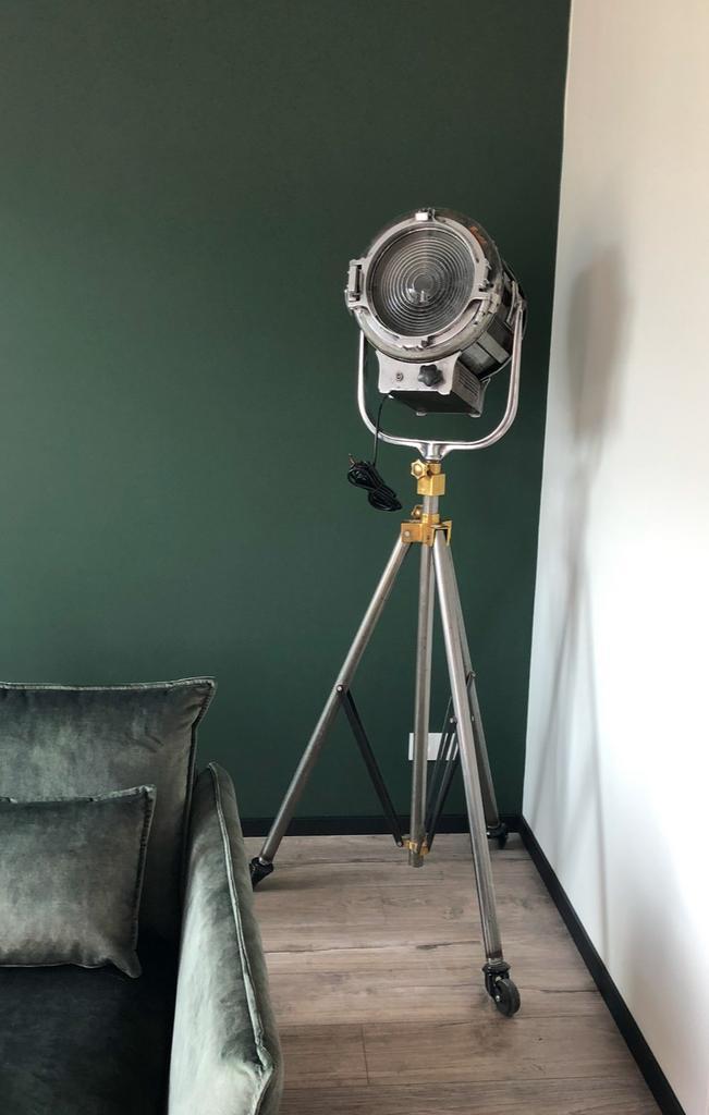 Retro Film Theater Lamp Staand, Huis en Inrichting, Lampen | Vloerlampen, Gebruikt, 150 tot 200 cm, Metaal, Ophalen of Verzenden