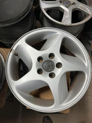 16 Set Volvo velgen ET43 S70 & V70 beschikbaar voor biedingen