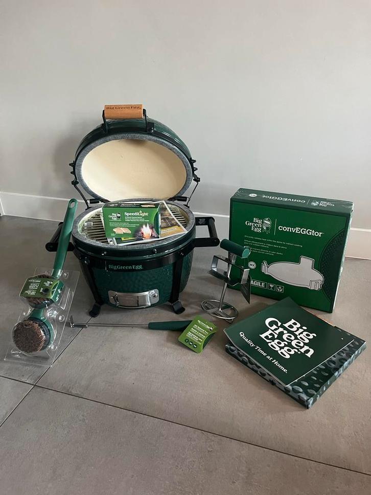 Big Green Egg MiniMax - Nieuw in doos met accessoires!, Tuin en Terras, Houtskoolbarbecues, Nieuw, Ophalen
