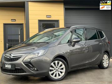 Opel Zafira Tourer 1.4 Cosmo 7p - 7 personen - Navi - Climat beschikbaar voor biedingen