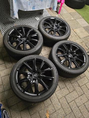 Nette set 18 inch velgen te koop 5x112 winterbanden  beschikbaar voor biedingen