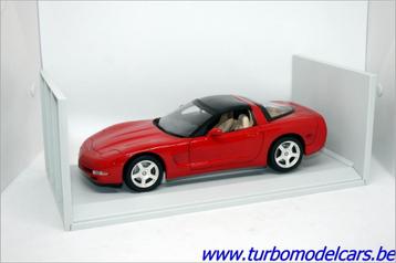 Chevrolet Corvette 1988 1/18 UT Models beschikbaar voor biedingen