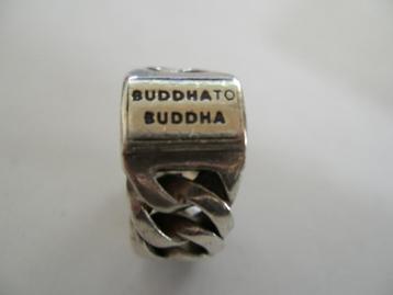Een mooie Zilveren Buddha to Buddha Chain Ring beschikbaar voor biedingen