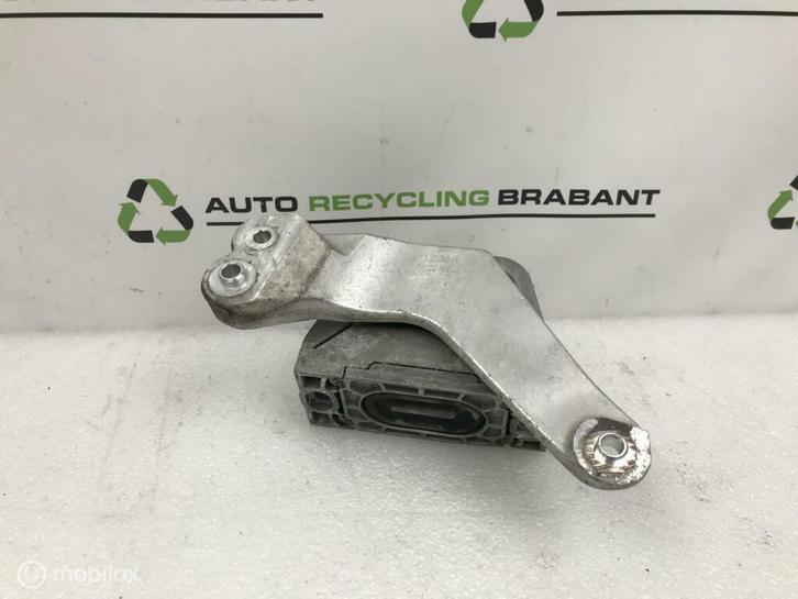 Motorsteun Rechts Volkswagen Beetle Jetta 1J0199262DA, Auto-onderdelen, Motor en Toebehoren, Gebruikt, Ophalen of Verzenden