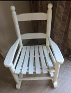 Wit houten peuter / kleuter stoeltje / schommelstoeltje, Ophalen, Zo goed als nieuw, Stoel(en)