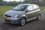 Toyota Yaris 1.5-16V VVT-i TSport 5 deurs Airco, Auto's, Voorwielaandrijving, Gebruikt, 4 cilinders, 400 kg