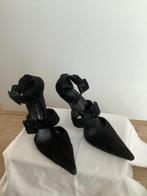 Zwarte suede pumps, maat 39, merk Serano Rossi, Pumps, Zwart, Serano Rossi, Ophalen of Verzenden