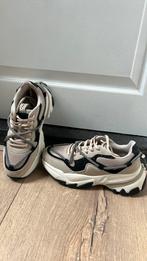 NIEUW sneakers Only maat 36 ongedragen, Only, Beige, Nieuw, Ophalen of Verzenden