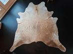 Koeienhuid vloerkleed, Huis en Inrichting, Stoffering | Tapijten en Kleden, Ophalen, 150 tot 200 cm, 200 cm of meer, Zo goed als nieuw