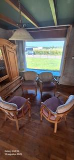 Gratis 4 Eiken Eethoekstoelen met Stoffen Bekleding vintage, Ophalen, Hout, Gebruikt, Bruin