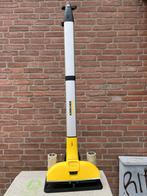 Kärcher vloerreiniger, Doe-het-zelf en Verbouw, Reinigingsmachines, Ophalen, Zo goed als nieuw, Overige typen